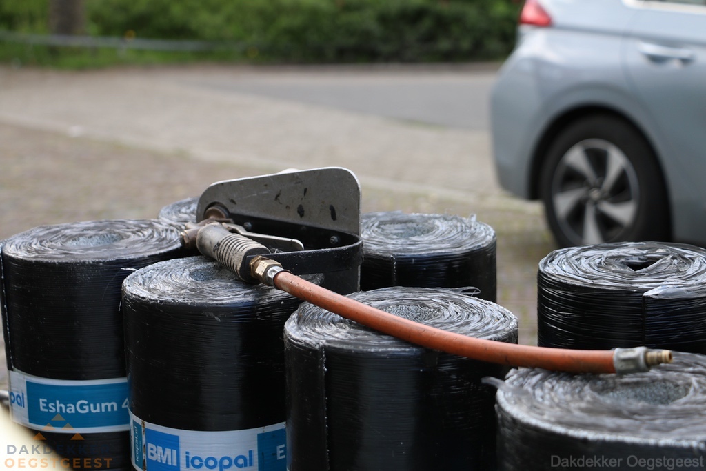 Dakdekker Oegstgeest